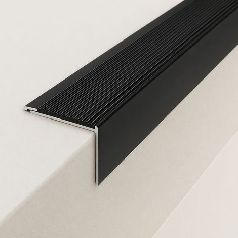 Perfil de escalera negro 42 x 22 x 1000 mm - 1 pieza (1/5)