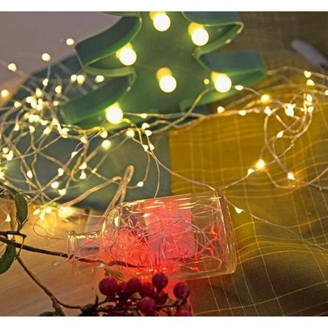 Luci natalizie a stringa da 5 m con 50 LED, alimentate a batteria, con tre vani batteria, telecomando, filo di rame bianco caldo. (1/5)