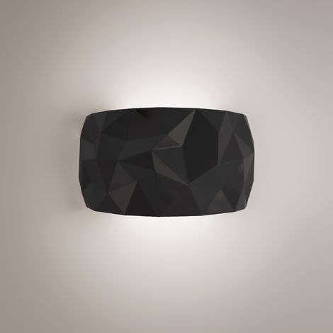 Applique Angled En Céramique Noire Avec Diffuseur À Géométrie Prismatique, Technologie Led Intégrée Graduable Et Température De Lumière Sélectionnable (1/2)