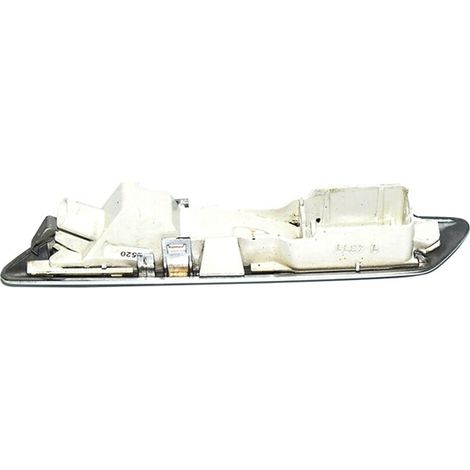 Ein Paar der Teile 63137154167 und 63137154168 ist für die Kotflügelseitenleuchten des BMW 5er 528i geeignet. (1/4)