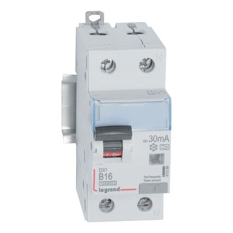 Interrupteur et disjoncteur Legrand 411288 16A 10kA