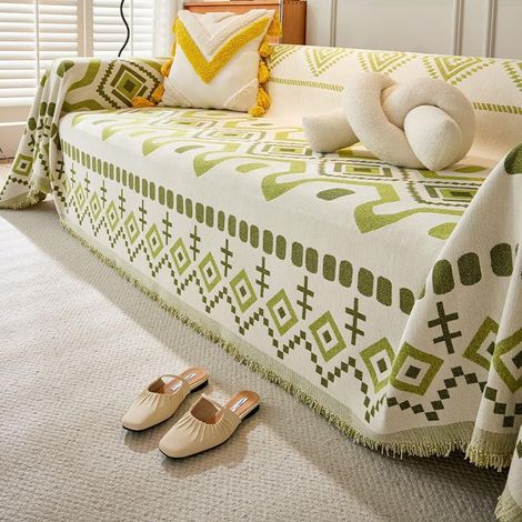 JSSEVN - Soft and Washable Large Chenille Throw and Bedspread Sofa Cover, Sofa Protector, Sofa Throw with Delicate Fringes 180  130cm - Green (1/5)