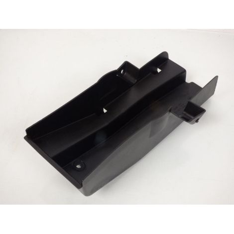 [PRODUIT D'OCCASION] Plastique divers origine pour scooter Suzuki 125 Burgman (1/2)