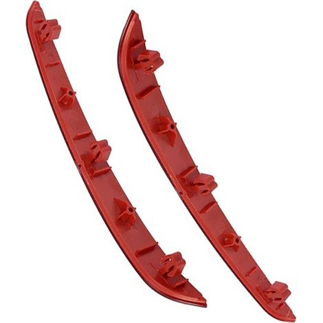 One pair of reflectors (63147388765 and 63147388766) are suitable for BMW 5 Series rear bumper reflectors. (1/4)