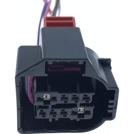 4K8973708 8P is a unique plug compatible with Volkswagen and Audi headlights (DJ7087-3.5-6.3-11/21).