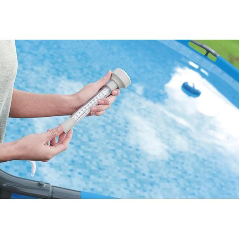 Floating pool thermometer, compatible with Bestway, for measuring the water temperature of pools, spas, hot tubs, and aquariums. - AquaForge (1/4)
