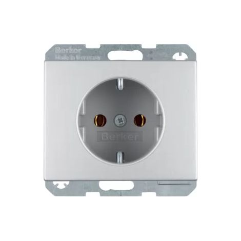 Berker SCHUKO-Steckdose Alu 47157003 (1/2)