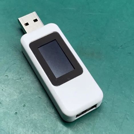 Digital USB Tension Testeur Colorful LCD Affichage Testeur de Courant - Blanc (1/4)