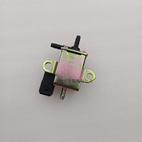026906283H is an applicable solenoid valve for controlling the exhaust gas recirculation (EGR) valve in Audi A4, A6, and Volkswagen Passat B5. (1/4)