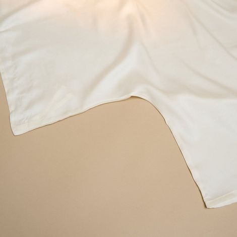 Housse de Couette en Satin de 100% lyocell Lyocell Thermorégulatrice et Douce Blanc Cassé - PANGIVO