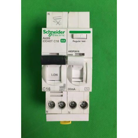 Disjoncteur differentiel 16A 1P+N courbe C 4.5-6kA protection 30mA type AC bornes auto iDD40T XA (1/4)