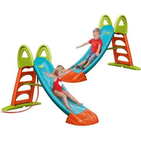 Kinderschlittengartenspiel mit Wassertransplantation zehn (1/5)