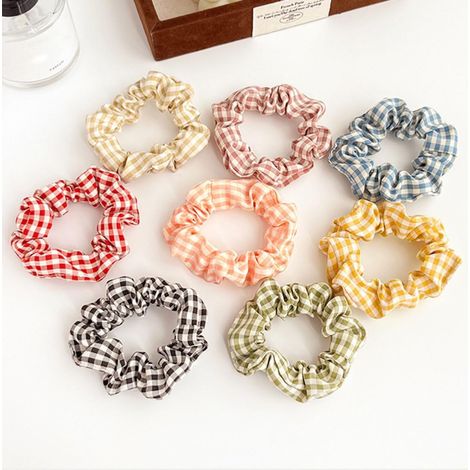 Lot de 8 chouchous en tissu souple pour femme, 4 couleurs variées, élastiques pour queue de cheval adaptés à tous types de cheveux (1/5)