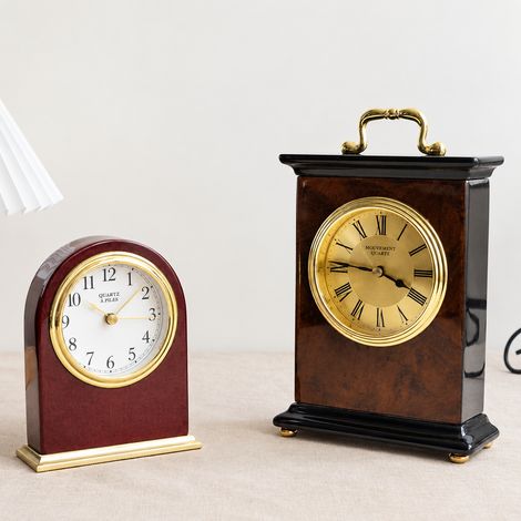 Horloge de Table en Bois Massif Silencieuse Demi-Cercle Teinte Bois Rouge Pendule à Poser Épaisseur 5 cm Cadran Métal – Livraison gratuite (1/5)