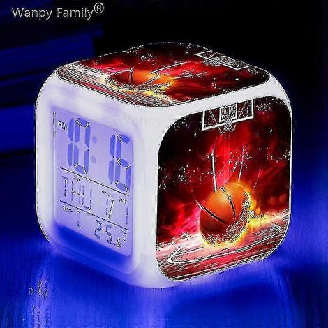 Réveil de basket-ball, montre électronique lumineuse multifonctionnelle à 7 couleurs changeantes, minuteur de réveil pour enfant, convient au jaune TW. (1/5)