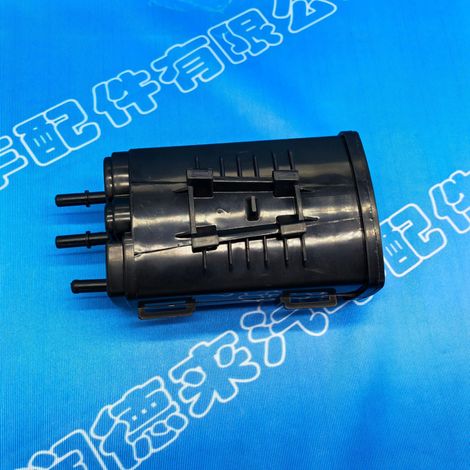 Suitable for Nissan Tiida, C11Z, Livina, and other 2005-2011 models. Rectangular activated carbon canister. (1/4)