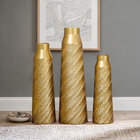 Lot de 3 vases en métal doré 61 cm 51 cm 43,5 cm (1/5)