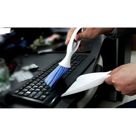 Nettoyant auto multifonction portable en plastique, brosse douce pour bouches d'aération et climatisation, outil de dépoussiérage pratique (1/5)