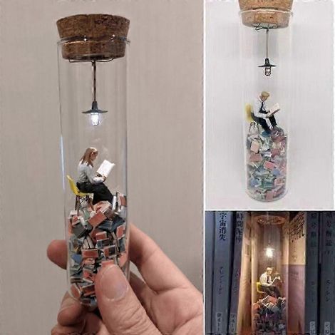 2025 « Un homme lisant dans une éprouvette » Dessin en perspective créatif Modèle de lecteur en résine Diorama Décoration pour club de lecture Cadeau (1/5)