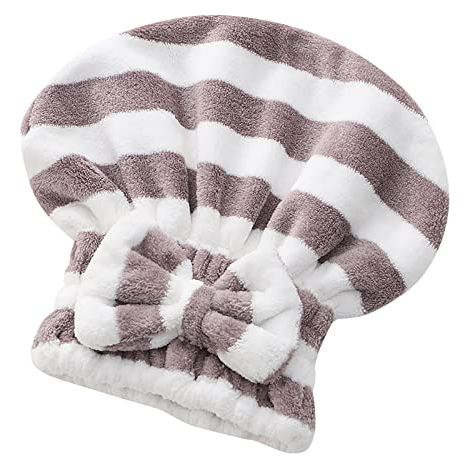 Un paquet de serviettes de séchage en microfibre, avec boutons, adaptées au séchage au sèche-cheveux des cheveux bouclés, longs et épais.
