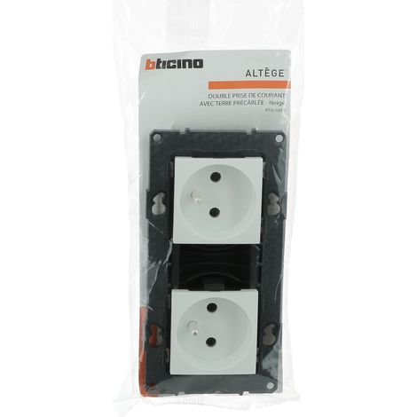 Legrand – Double prise de courant précâblée 16A – bornes automatiques – finition Neige – connexion rapide sans outil – BTAL22DD (1/4)