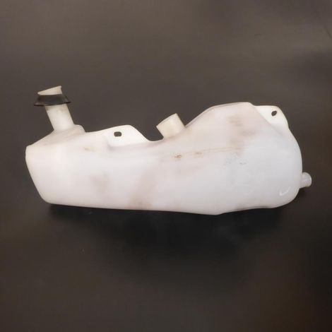 [PRODUIT D'OCCASION] Réservoir d huile origine pour scooter Aprilia 50 SR 2001 2002 (1/2)