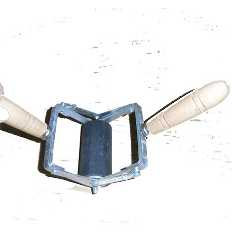 Bostik – Rouleau à maroufler 95 mm – Manche en bois – Corps en métal – Rouleau en caoutchouc pour revêtements collés et stratifiés (1/2)