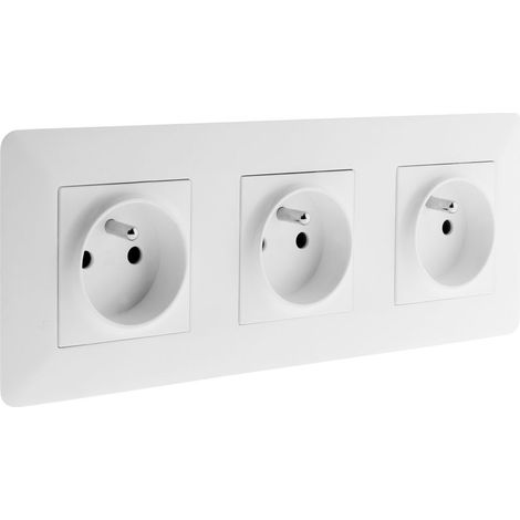 Prise 16A Blanc Triple - Artezo - Zenitech (1/4)