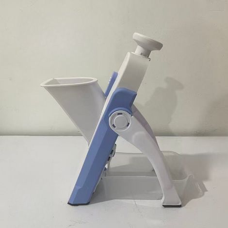 5-in-1 manual vegetable slicer: adjustable from 0.1 to 8 mm — Ideal for cutting fries, slices and julienne strips. (1/3)