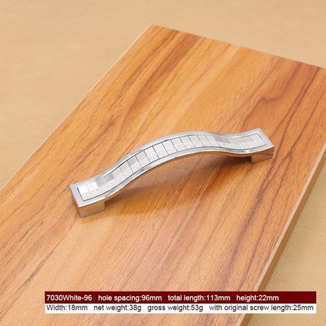 Poignée de tirage en alliage de zinc pour porte, placard, armoire et meuble, finition argentée, entraxe 96 mm, quincaillerie de mobilier.