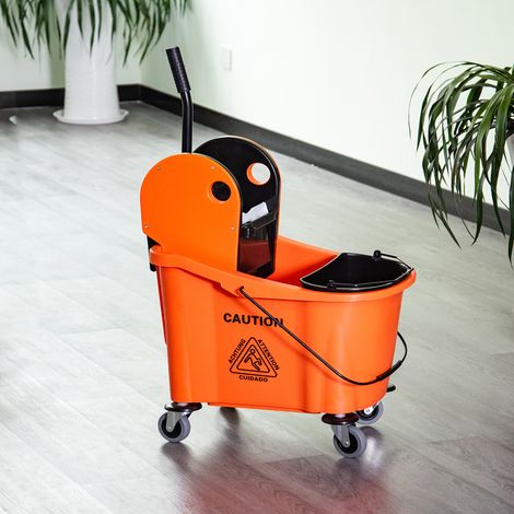 Seau à franges professionnel de 36 L. Chariot de nettoyage des sols avec essoreuse manuelle et 2 seaux. Orange et noir.