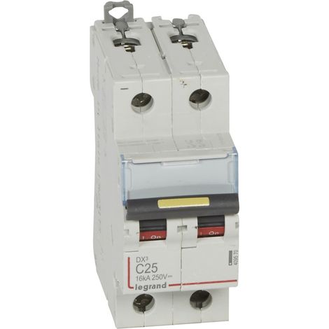 Disjoncteur DX³ 16kA courant continu arrivée vis et sortie basse vis 25A courbe C 2 modules LEGRAND 409570 (1/2)