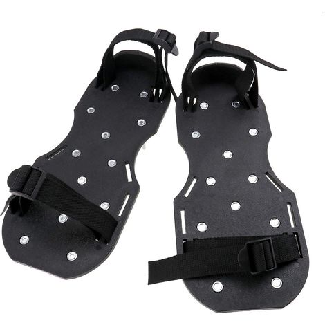 Paar Rasenbelüfterschuhe mit Spikes – 30 x 13 cm – Belüftungssandalen – Nagler – Rasenbelüfter – verstellbare Riemen mit Metallschnallen