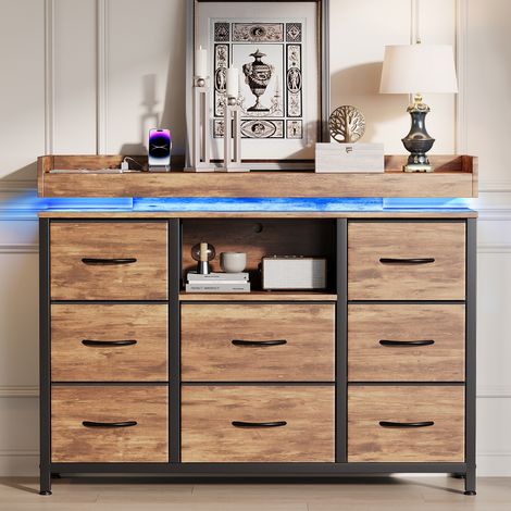 JOOKGBD–Kommode mit Stoffschubladen,Stoffkommode mit Metallrahmen und 8 geräumige, Holzplatte,Kommodenschrank mit LED und USB,Flurkommode für Schlafzimmer,Wohnzimmer,Braun