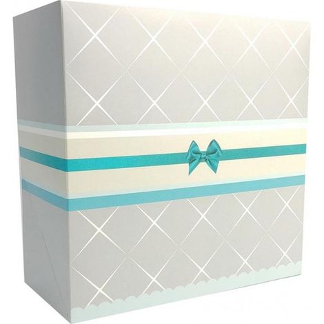 Caja de 245x210x70cm, color plata, 5 unidades.