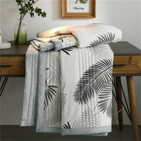 Couvre Lit Matelassée, Doux Microfiber Couvre lit Couverture de lit Jeté de Lit Dessus de Lit Réversible Imprimé en Moderne (150x200cm,Feuilles Blanches) (1/4)
