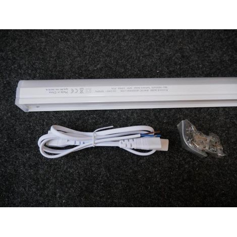 Réglette LED - Ledinaire BN060C Batten - BN021C LED10S - Philips - 10 W - 1050 lm - 4000 K - L. 600 mm