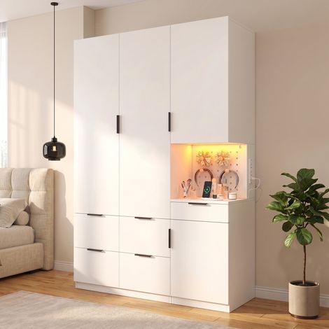Armoire de Chambre Blanche 135x50x200cm - Dressing Penderie Moderne 4 Portes 5 Tiroirs avec Éclairage LED Connecté et Prise USB Intégrée (1/5)