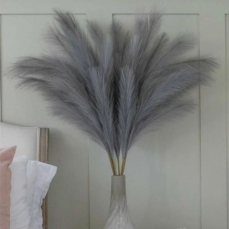 Bouquet de Plumes Pampa Gris Artificiel 5 Branches Moelleuses 70cm, Fausse Herbe Décorative pour Vase, Table de Mariage, Décoration Maison (1/2)