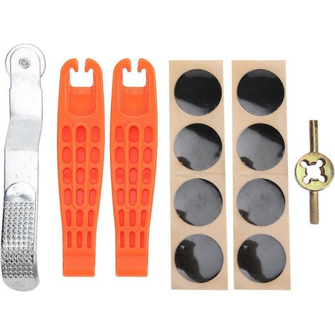 Kit de réparation de pneu intérieur de vélo : démonte-pneus avec râpe, patch adhésif sans colle et outils de réparation en caoutchouc.
