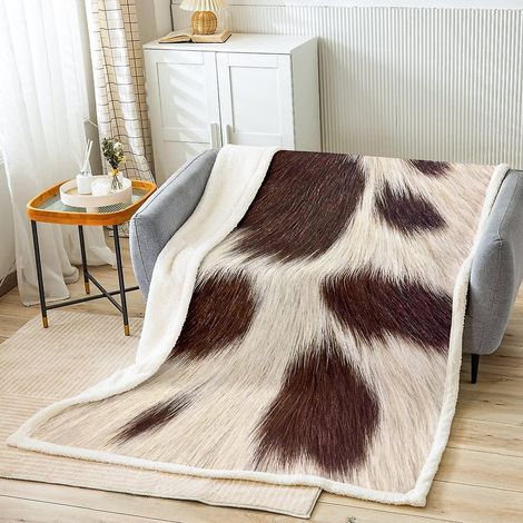 Couverture en fourrure de vache pour lit et canapé, en cuir de vachette, polaire, pour femmes et hommes, naturelle et moelleuse, style sherpa, pour chambre à coucher, aspect rustique, style ferme.