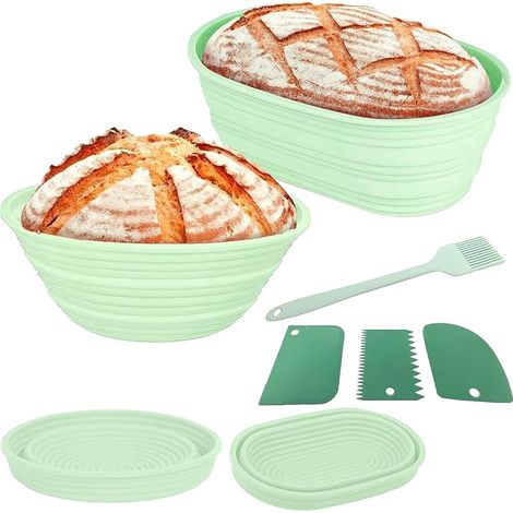 2 Pièces Banneton à Pain Pliables, Ronds 22cm et Ovales 26cmPanier à Pain Silicone pour Prouver Pain & Pâte, Corbeille Fermentation Pain Pliable Cuisine Maison avec 3 Spatules et 1 Pinceau à Huile (1/5)