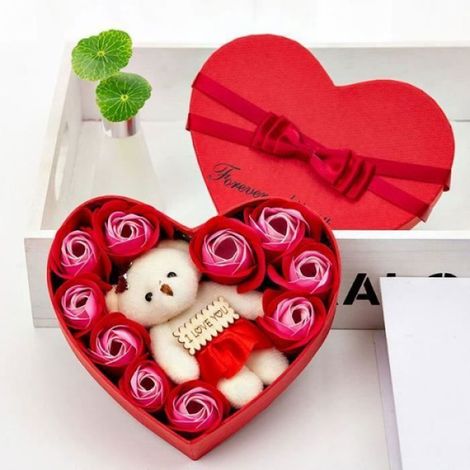 Coffret Cadeau - Rose En Savon - Pour Célébration Amoureuse - 1 Pièce (1/2)