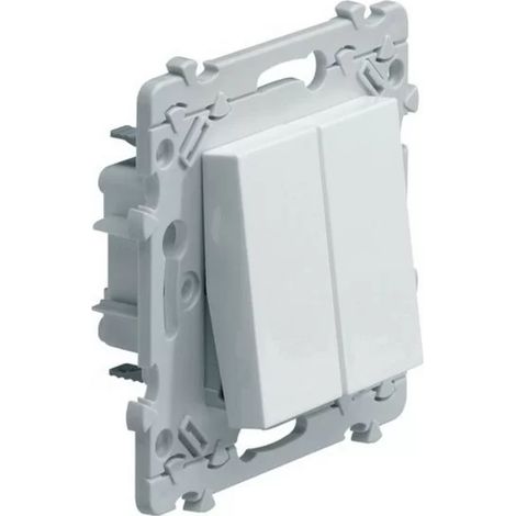 Hager WE040 - Essensya Double two-way switch - white