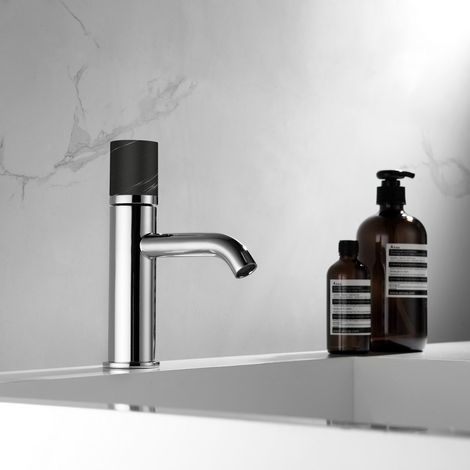 Miscelatore lavabo cromo con dettaglio in marmo nero  MARMO-NERO kamalu