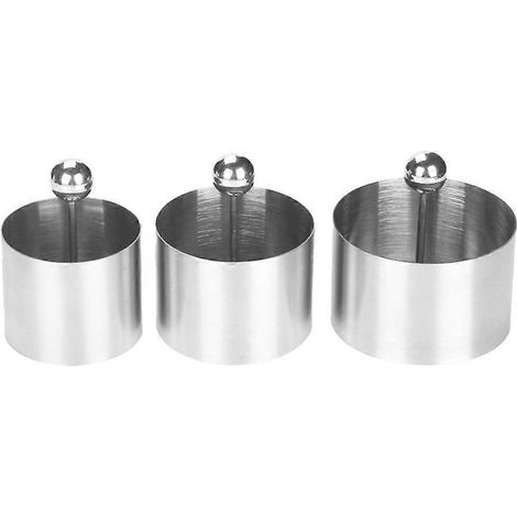 Ensemble de trois plats ronds faits main pour hamburgers, ustensiles de cuisine et décoration de présentation. (1/5)