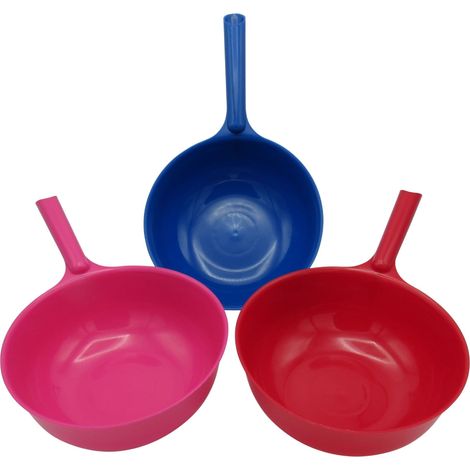 Corn Feed Scoop (Horse Equestrian Long Handle Plastic Animal Red Pink Or Blue) (1/5)