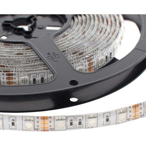 Striscia LED 5m 5050 12V 72W IP65 RGB
