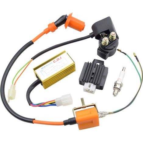 Grundkomponentensatz für Zünd- und Ladesysteme von 110-cm³-Motocross-/Quads. Beinhaltet Zündspule, CDI, Relais, Zündkerzen und Gleichrichter. (1/4)