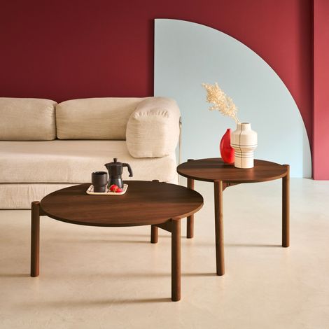 Sweeek – Tables gigognes rondes MDF noyer – Piètement bois d'hévéa – Ø80x35cm / Ø60x45cm – Design contemporain pour salon